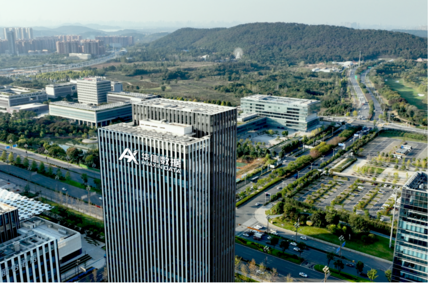 DB真人旗舰 DB数据胡卫军：25年初心不负，推进水务行业数字化转型升级